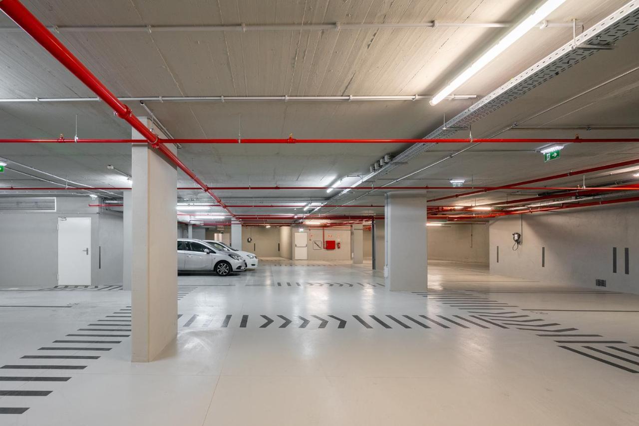 Whome | Av. Da Liberdade Deluxe Apartment W/ S-Pool, Gym & Parking Lisbona Esterno foto