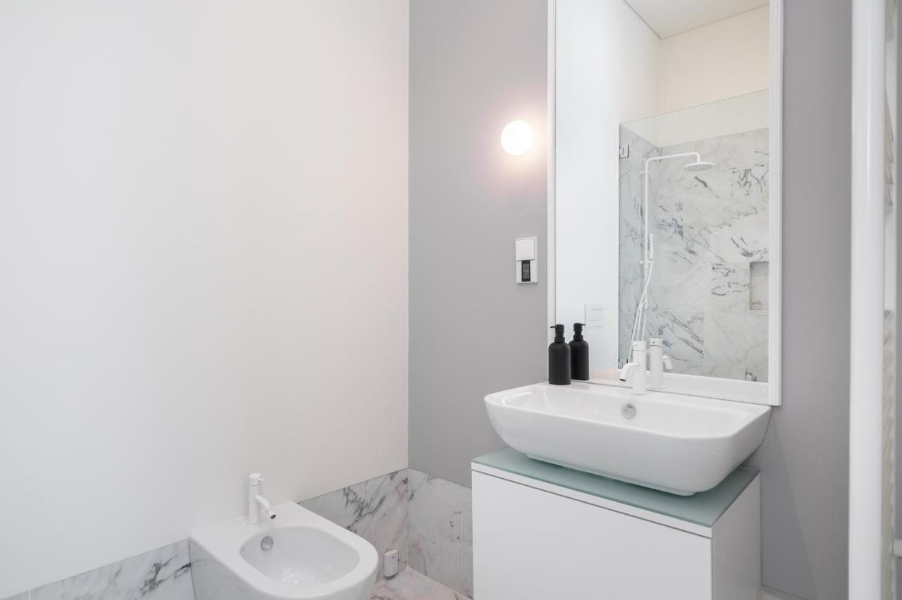 Whome | Av. Da Liberdade Deluxe Apartment W/ S-Pool, Gym & Parking Lisbona Esterno foto